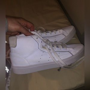 Adidas white mid sneaker 100% leather